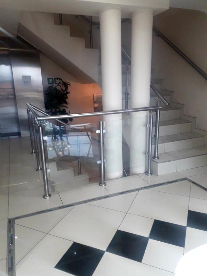 Garden Top Hotel Johannesburg Exterior photo